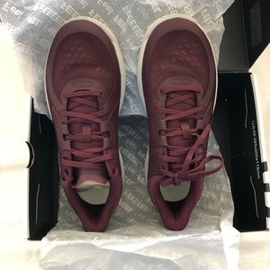 BRAND NEW! Lululemon Strongfeel Training Shoes